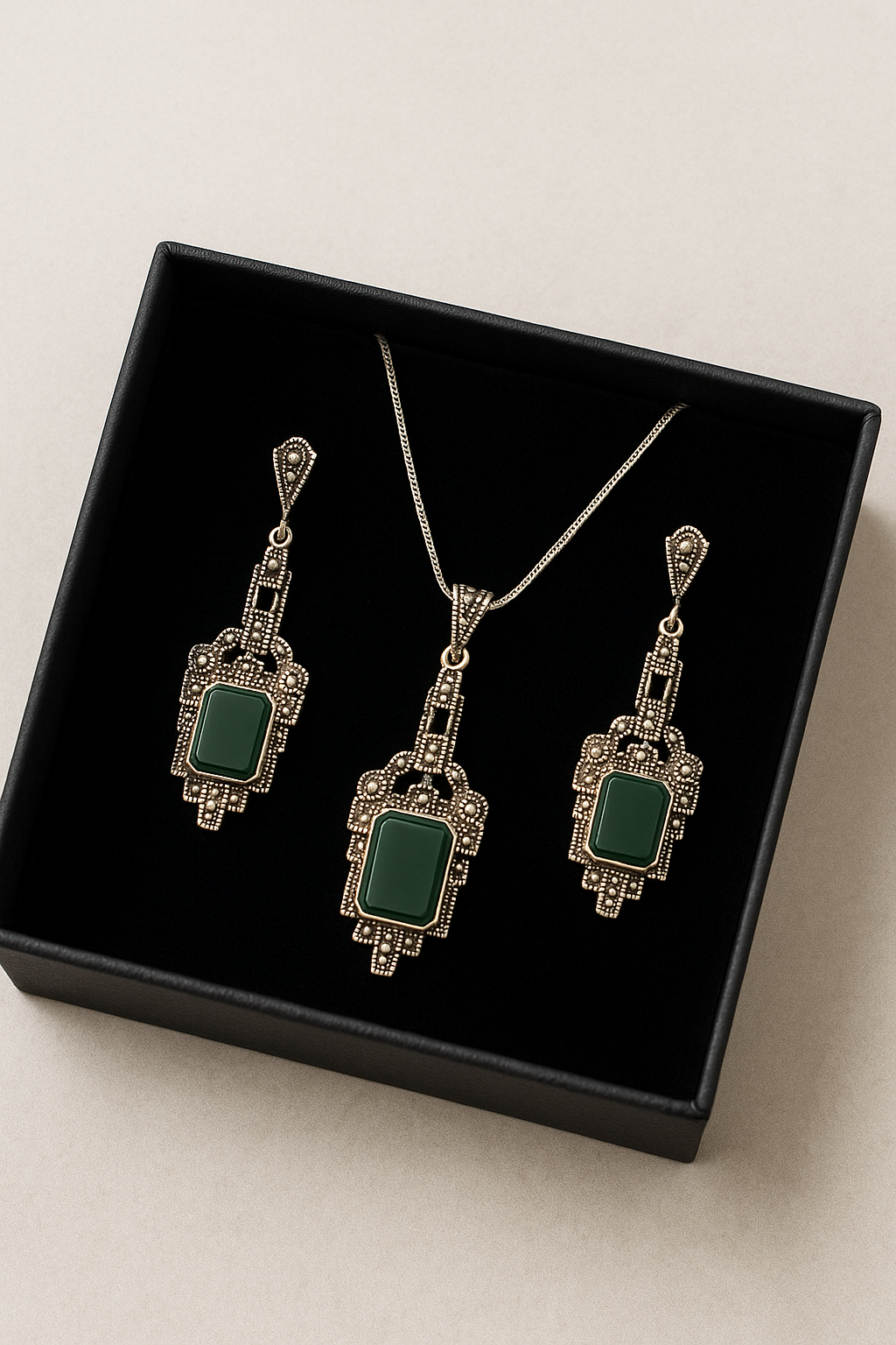 Emerald Deco – Green Agate & Marcasite Set in 925 Silver